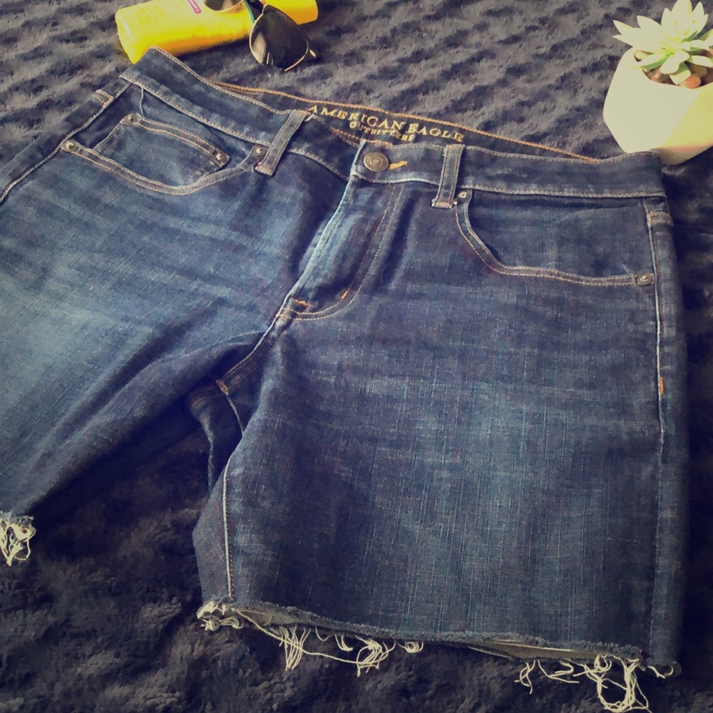 4/$25! American Eagle Jean Shorts
